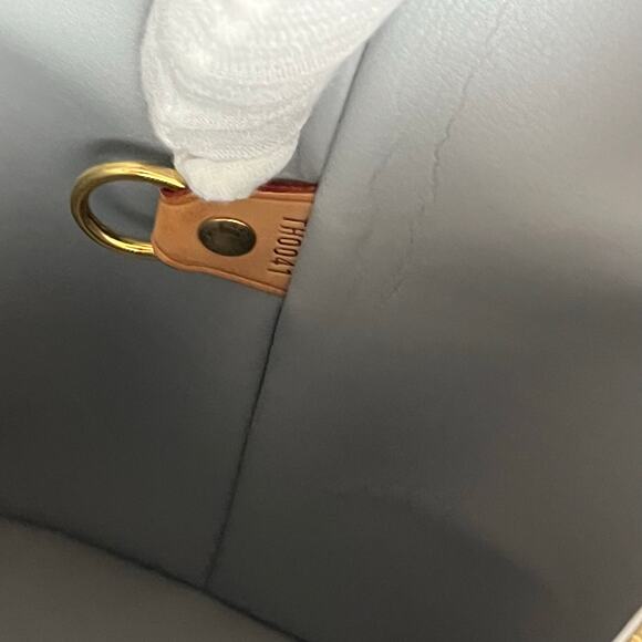 LOUIS VUITTON Vintage Vernis Houston Tote Green Patent Leather Bag With COA - Picture 2 of 15